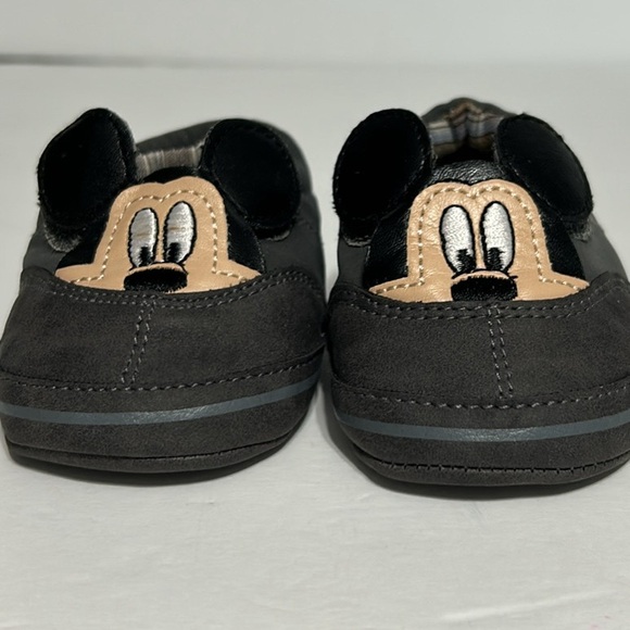 EUC Disney 3-6m Mickey Mouse shoes - Picture 5 of 5